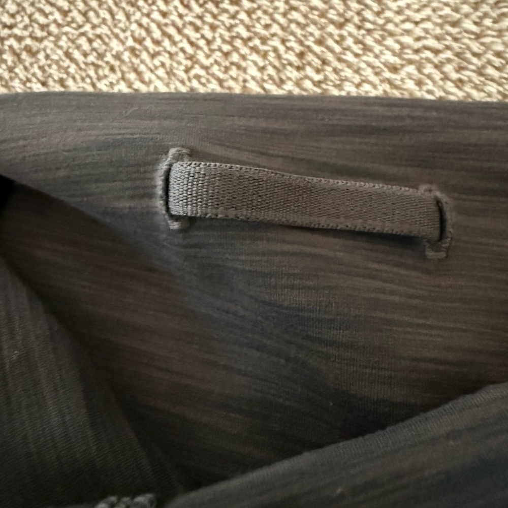 Lululemon Black/Gray Heathered Pattern Leggings W… - image 5